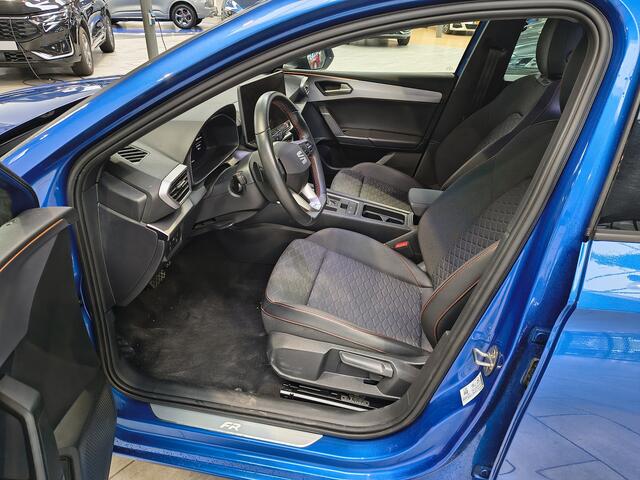 Seat LEON Sportstourer 1.5 TSI e-Hybrid 204pk FR Business | Trekhaak | Stoel- en stuurwiel verwarming | Adapt. Cruise | Camera | 1/2 leer | Fabrieksgarantie t/m 05-2029 |