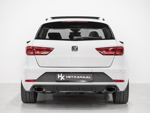 Seat LEON ST 2.0 TSI CUPRA 300 4DRIVE Pano Schaal Keyless