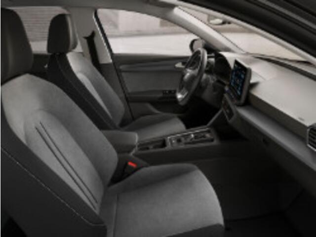 Seat LEON Sportstourer Style Business Intense 1.5 eTSI 115 PK Station | Matrix Verlichting | Metallic Lak | Herwaardering!!!