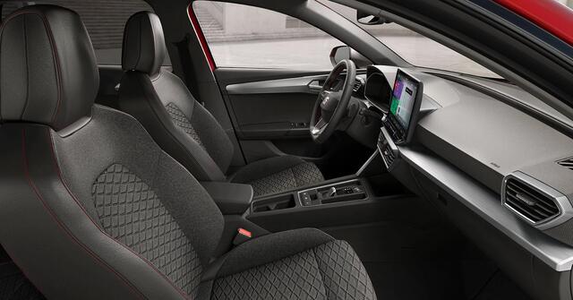 Seat LEON Sportstourer 1.5 TSI e-Hybrid FR Business - Herwaardering - Safe & Driving Pack - Zwenkbare Trekhaak