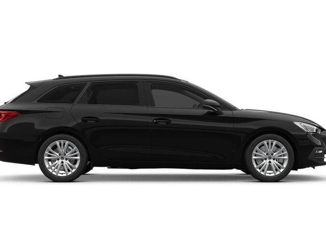 Seat LEON Sportstourer Style Business Intense 1.5 eTSI 85 kW / 115 PK Sta -- Matrix led -- 17 inch Performance velgen