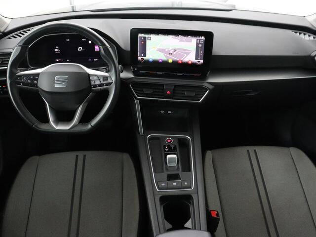 Seat LEON 1.0 eTSI Style Business Intense | Carplay | Camera | Adaptive cruise | Navigatie | DAB | Full LED | Park Assist | Climate control | Digital Cockpit | Bluetooth