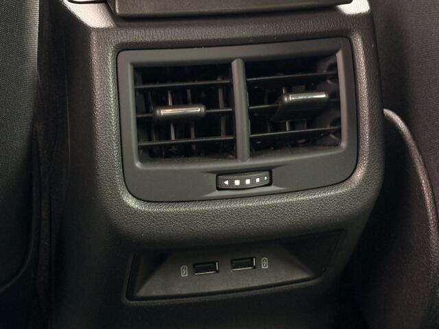 Seat LEON 1.4 EcoTSI FR | Stoelverwarming | Half Leder | Seat Sound | Achteruitrijcamera | Apple Carplay |
