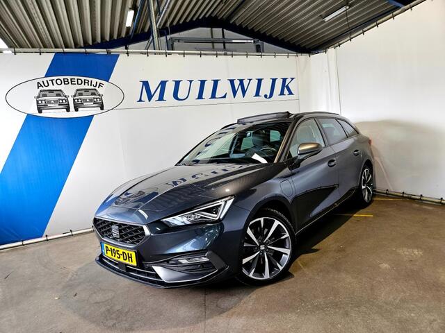 Seat LEON Sportstourer 1.4 TSI eHybrid PHEV FR / Trekhaak / Pano / Vol!