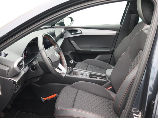 Seat LEON Sportstourer 1.5 TSI FR Launch Edition/ schuifdak/ camera/ compleet!
