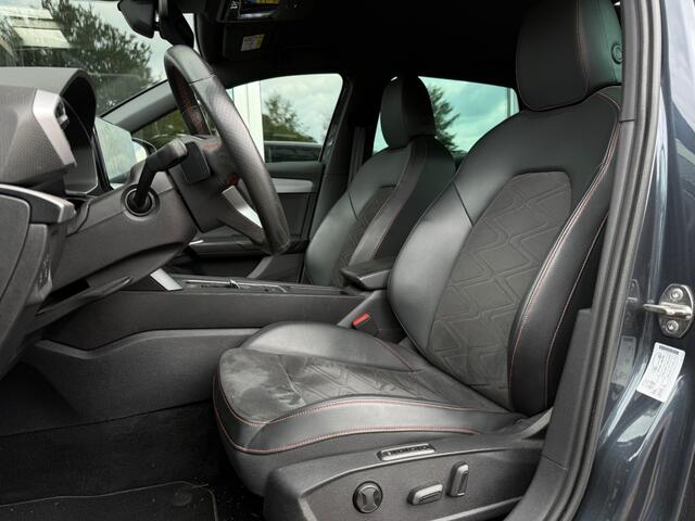 Seat LEON 1.4 TSI eHybrid PHEV FR - 204PK Trekhaak Camera Carplay ACC