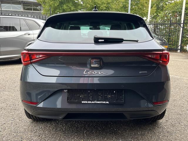 Seat LEON 1.4 TSI eHybrid PHEV Xcellence // SCHUIF - KANTEL DAK // NAVI // CAMERA // MEMORY SEATS // DODEN HOEK SENSOR //