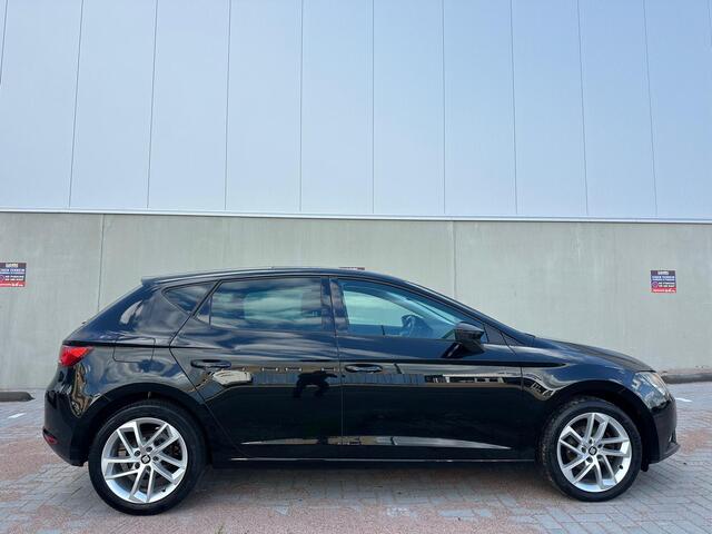 Seat LEON 1.2 TSI Style Climate C, Cruise C, Stoelverw, Elec.Pano.dak!!!! ZATERDAG 12-09 ZIJN WIJ GEOPEND VAN 10:00 TOT 15:30!!!!