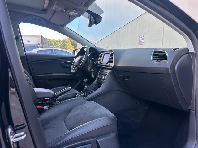 Seat LEON 1.2 TSI Style Climate C, Cruise C, Stoelverw, Elec.Pano.dak!!!! ZATERDAG 12-09 ZIJN WIJ GEOPEND VAN 10:00 TOT 15:30!!!!