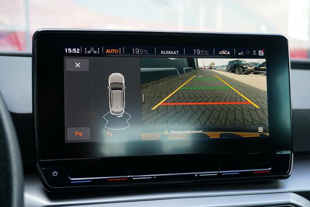 Seat LEON Sportstourer 1.5 eTSI FR Business Intense * DEALER ONDERHOUDEN * + CAMERA / KEYLESS / ELEK. TREKHAAK / STUURWIELVERWARMING