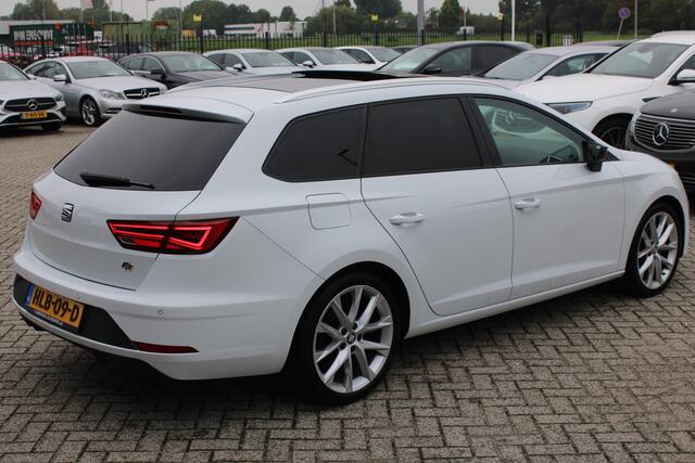 Seat LEON ST 1.5 TSI FR Business Intense PANORAMADAK ACC