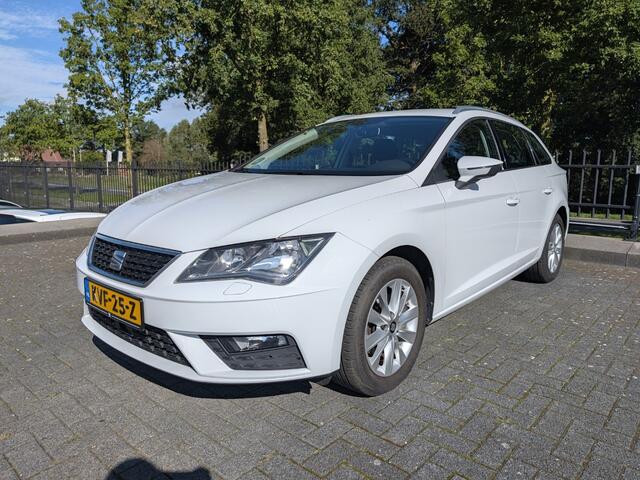 Seat LEON 1.5 TSI 150PK | Trekhaak | Camera | ACC | Stoelverw. | Climate Control | LED