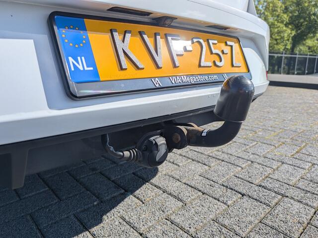 Seat LEON 1.5 TSI 150PK | Trekhaak | Camera | ACC | Stoelverw. | Climate Control | LED