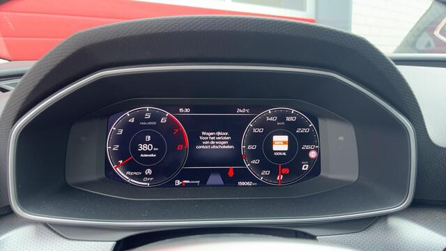 Seat LEON Sportstourer 1.5 TSI Style Business Intense FULL LED / CAMERA / CARPLAY / NAVI / CLIMA / PDC / ACC / NL-AUTO