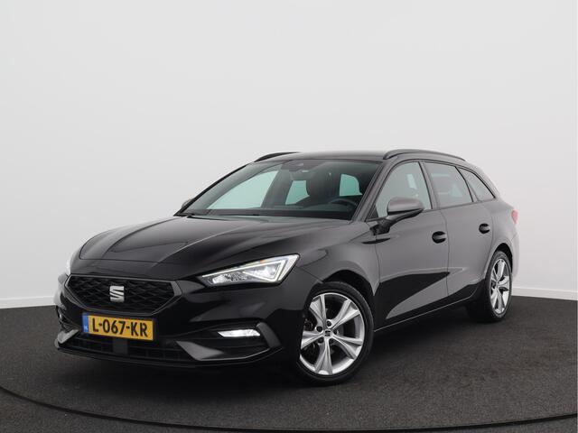 Seat LEON Sportstourer 1.5 eTSI FR Business Intense/ lage km/ compleet!