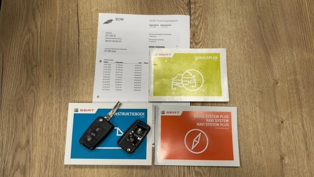 Seat LEON ST 1.2 TSI Style Business Trekhaak