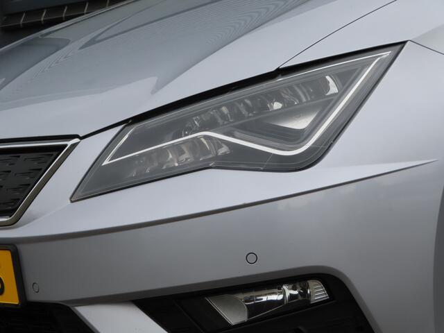 Seat LEON ST 1.0 EcoTSI Style | trekhaak | LED | camera | parkeersensoren voor + achter |