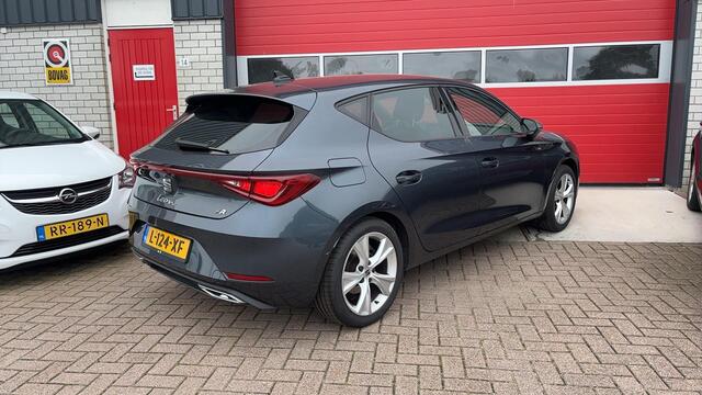 Seat LEON 1.0 TSI FR Business Intense SFEER / CAMERA / FULL LED / CARPLAY / NAVI / CLIMA / PDC / BLUETOOTH / ACC / NL-AUTO