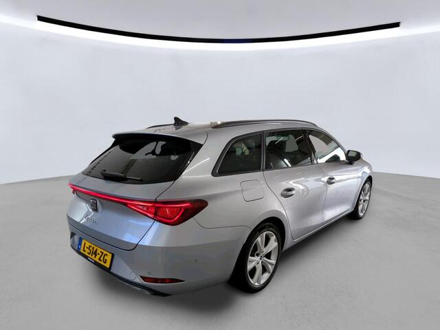 Seat LEON Sportstourer 1.5 eTSI FR Business Intense DSG Automaat / Beats audio / Navigatie / Clima / El A-Klep / LED verlichting / Parkeersensoren trans