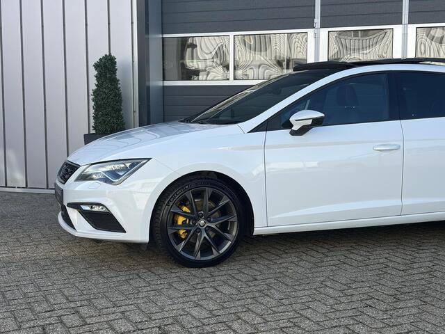 Seat LEON 1.5 TSI FR Business Intense | LED | Pano | Virtual | Stoel verwarming | Camera |