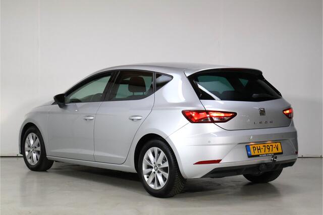 Seat LEON 1.0 EcoTSI Style Business Intense | Carplay | Clima | Keyless | Trekhaak