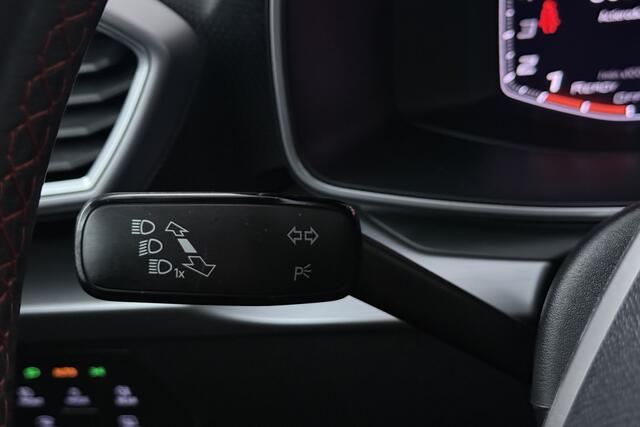 Seat LEON 1.0 TSI FR Business Intense (DIGITALE COCKPIT, CRUISE ADAPTIEF, NAVIGATIE)