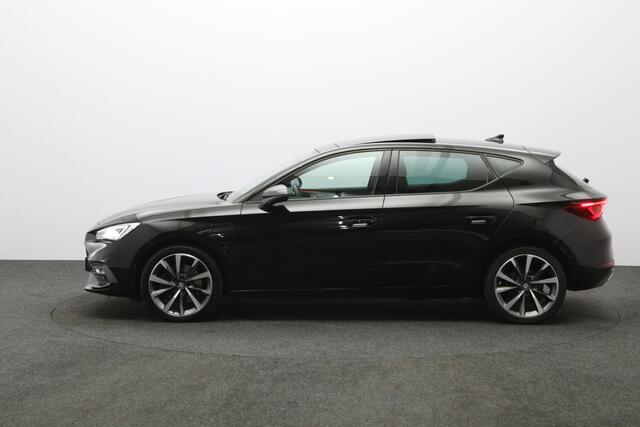 Seat LEON 1.4 TSI eHybrid 204 PK PHEV FR Business Intense, Panoramadak, Camera, Winterpakket, Carplay