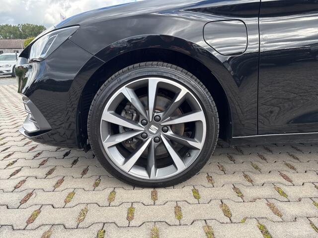 Seat LEON 1.4 TSI eHYBRID FR ELEK-KLEP/ACC/STOEL+STUURVERW/CARPLAY