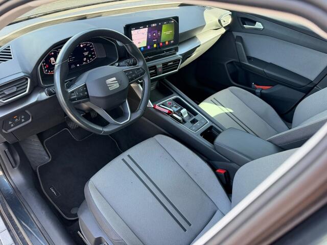 Seat LEON 1.0 eTSI Style Business Intense AUT / Cruise, Camera, Apple Carplay, Navi