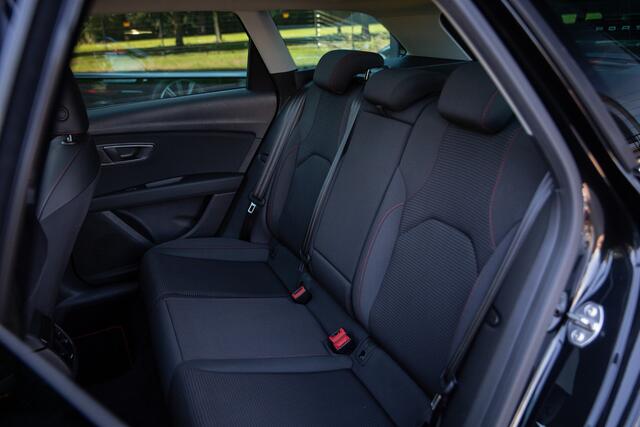Seat LEON ST 1.5 TSI FR Business Intense , Pano, Beats, Adap. Cruise, Virt. Cockpit