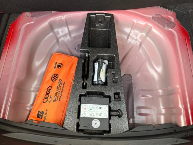 Seat LEON 1.0 TSI STYLE L. ED. CAMERA DIGITAAL DASHBOARD