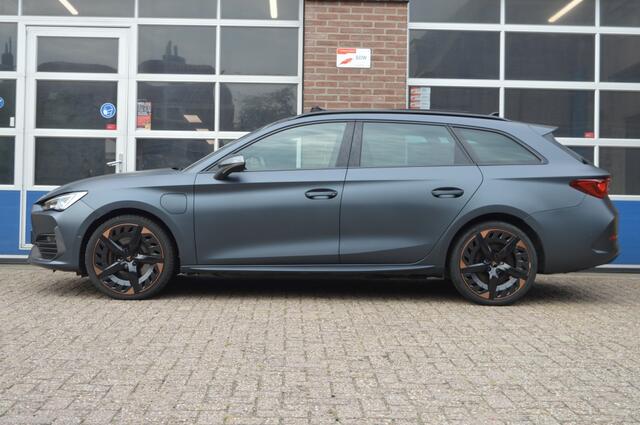 Seat LEON Sportstourer 1.4 e-Hyb Copper Edition | PANO - CAMERA