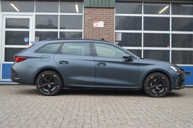 Seat LEON Sportstourer 1.4 e-Hyb Copper Edition | PANO - CAMERA