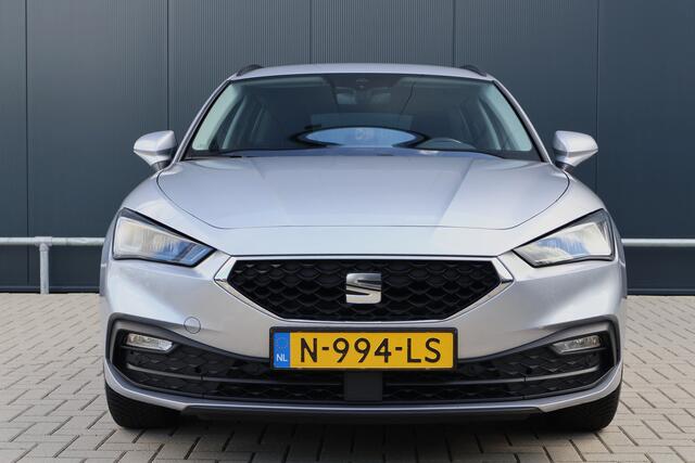 Seat LEON Sportstourer 1.0 TSI Style Business Intense | Wegklapbare Trekhaak | Camera | Adaptieve Cruise Control | Apple Carplay / Android Auto