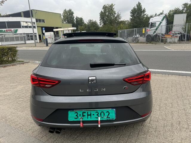 Seat LEON FR 1.4TSI DSG PANO XENON ACC ALCAN FULL