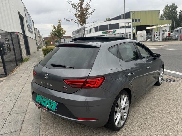 Seat LEON FR 1.4TSI DSG PANO XENON ACC ALCAN FULL