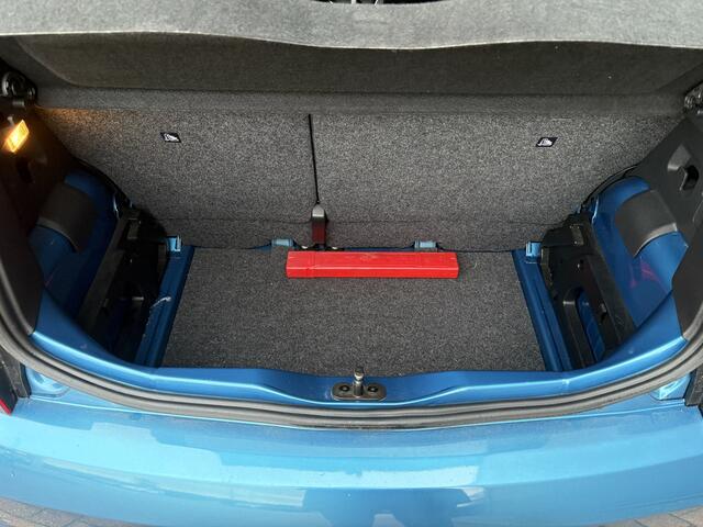 Seat MII 1.0 Style Intense 5-drs. CRUISE/MEDIA/PDC/BEATS/WINTERPACK/15INCH