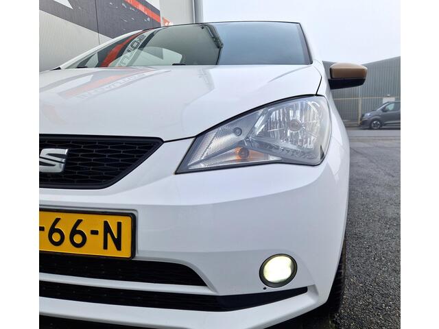 Seat MII 1.0 Mii by Cosmopolitan