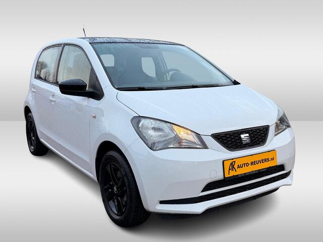 Seat MII 1.0 Style / Bluetooth / 4s band / Cruisecontrol