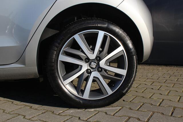 Seat MII Electric electric Plus | Incl. 12 maanden garantie | Stoelverwarming | Voorruitverwarming | Cruise control | Donkere hemelbekleding | Lichtmetalen velgen | Bluetooth | Parkeersensoren