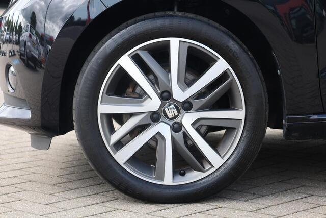 Seat MII Electric electric Plus 83PK / 61kW, Climatronic, lederen stuurwiel, privacy glas, parkeersensoren achter, stoelverwarming, voorruitverwarming, lane assist, licht en regensensor, elektrische verstelbare en verwarmbare spiegels