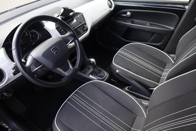 Seat MII Electric electric Plus 83PK / 61kW, Climatronic, lederen stuurwiel, privacy glas, parkeersensoren achter, stoelverwarming, voorruitverwarming, lane assist, licht en regensensor, elektrische verstelbare en verwarmbare spiegels