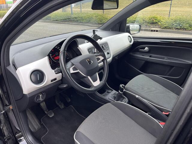 Seat MII 1.0 Style Intense * Beats * Airco * Veel opties * Garantie