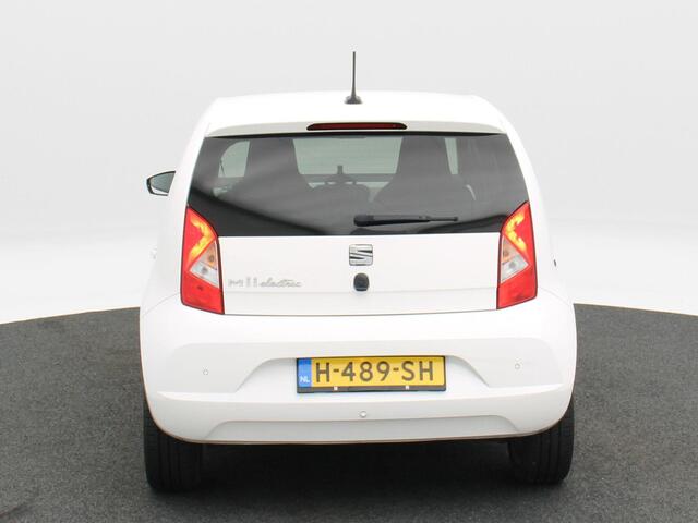 Seat MII Electric electric Plus Automaat | Stoelverwarming | Verwarmde Voorruit | Climatronic | Elektrische Ramen | Bluetooth | Cruise Control | 16 Inch