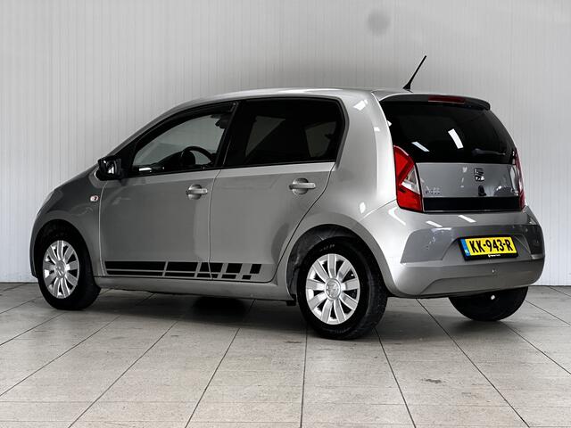 Seat MII 1.0 FR Connect/ Zwarte-Hemel/ Airco/ Cruise/ Navi/ Bluetooth/ Radio-CD AUX/ LEDER. Stuur/ Mistl./ PDC/ Extra getint glas/ Metallic lak.