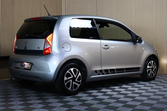 Seat MII 1.0 Sport FR Line AIRCO LM VELGEN BLUTOOTH FR-LINE PDC ACHTER "17