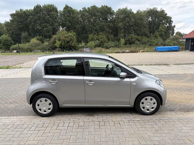 Seat MII 1.0 Mii by Cosmopolitan