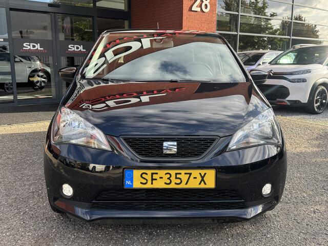 Seat MII 1.0 Sport Intense // AIRCO // PARKEER SENSOREN // 5-DEURS // CRUISE // BLUETOOTH //