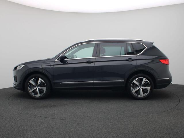 Seat Tarraco 1.4 TSI e-Hybrid PHEV Xcellence 245PK DSG Adaptieve Cruise Controle, Achteruitrijcamera, Keyless, Stoel-Stuurverwarming, Trekhaak, 19" LM Velgen
