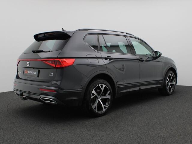 Seat Tarraco 1.4 TSI e-Hybrid PHEV FR Business 245PK DSG Trekhaak, Achteruitrijcamera, Elektrische Memorystoel, Adaptieve Cruise Control, Side Assist, Keyless, Easy Open, Stoelverwarming voor + achter, 19" LM Velgen